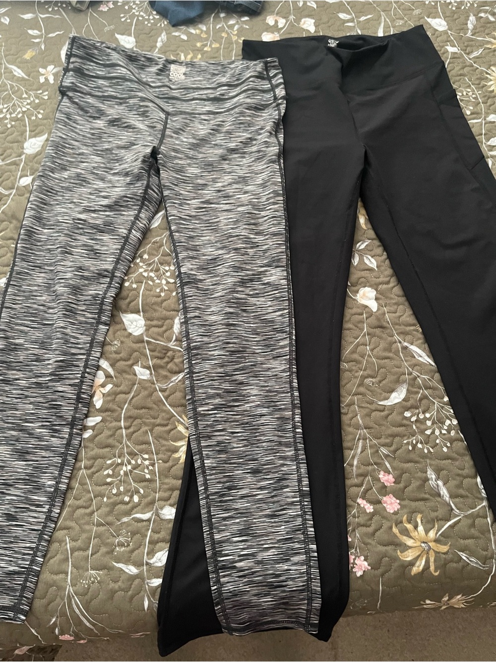 Black and Gray Heather Performance Leggings Duo